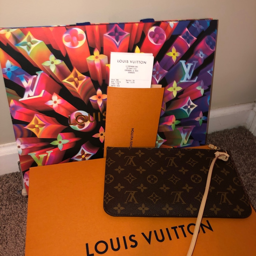 Louis Vuitton Wristlet